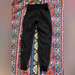 Lululemon studio dance jogger 2